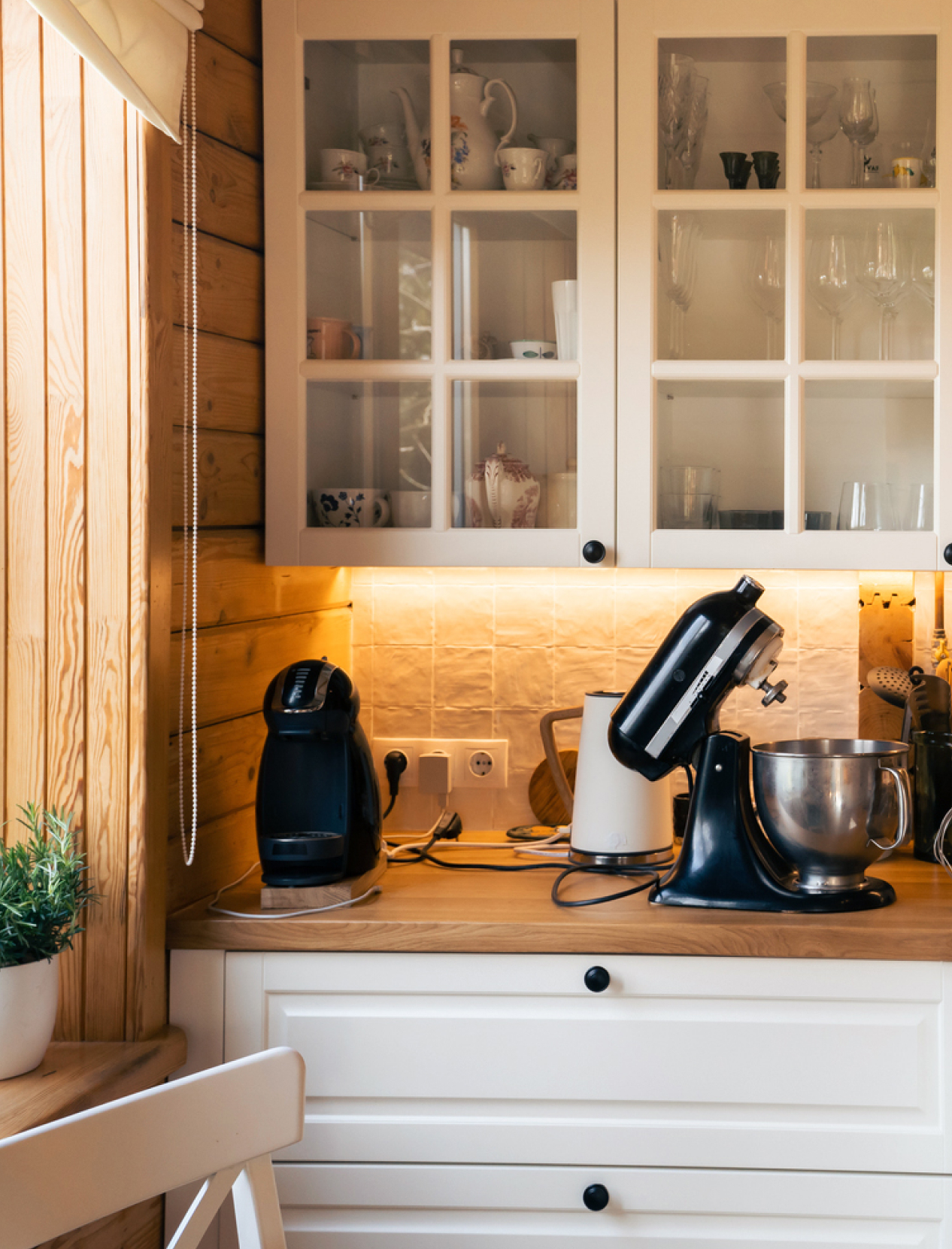 Kitchen counter with espresso machine and Kitchenaid